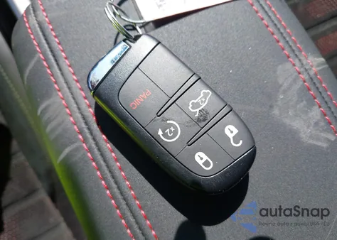 2024 Dodge Hornet R/T Plus Eawd из США, поврежденный, VIN ZACPDFDWXR3A07864